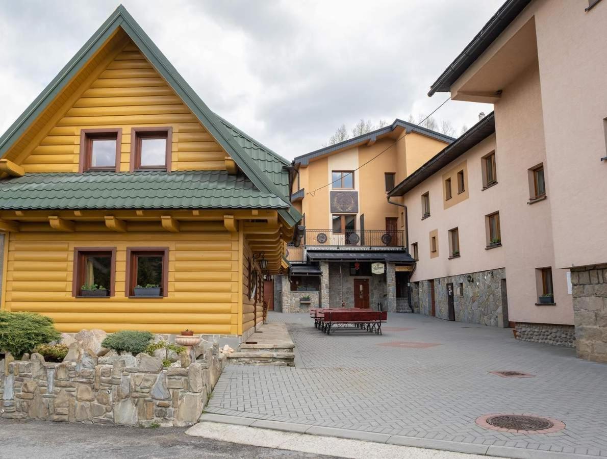 Penzion Kamzik A Drevenica Habovka Luaran gambar